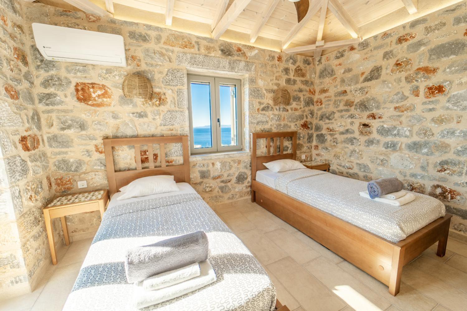 Villa Dioni Ena Pyrgos Exterior foto